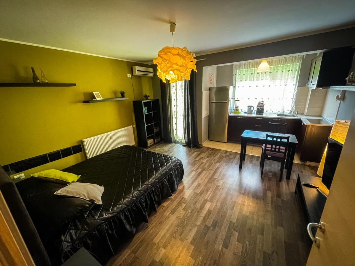 Prima Residence Apartment Орадя Экстерьер фото